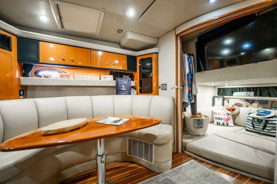 2008 Chaparral 350 Signature Extended Plane