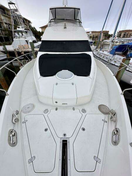 2006 Marquis Flybridge Motor Yacht