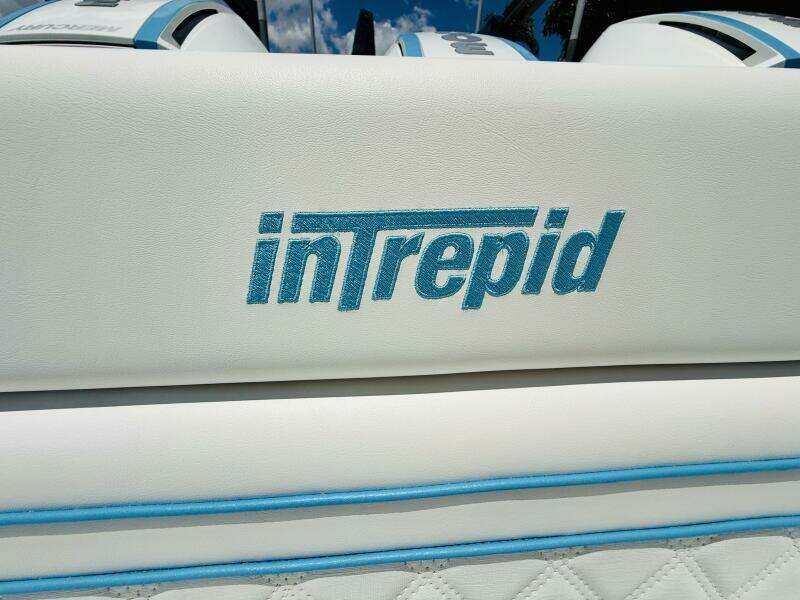 2003 Intrepid 377