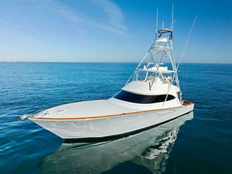 2023 Viking 64 Convertible- SIN PELO- Port
