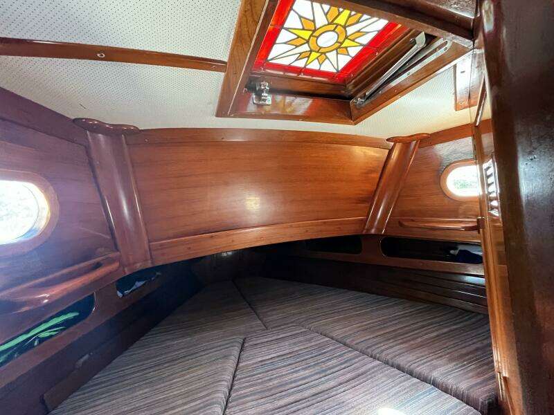 1978 Cheoy Lee Offshore 33