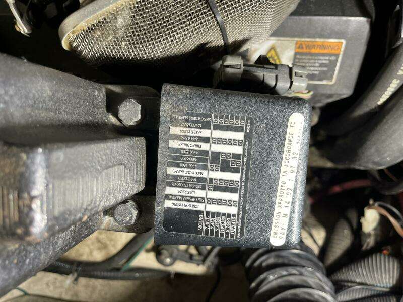 2001 Wellcraft 270 Coastal