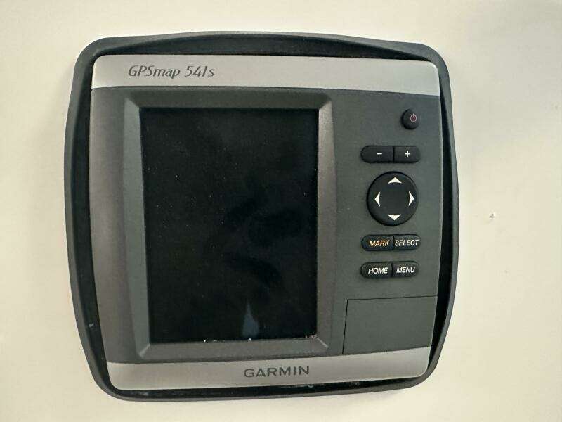 2001 Wellcraft 270 Coastal