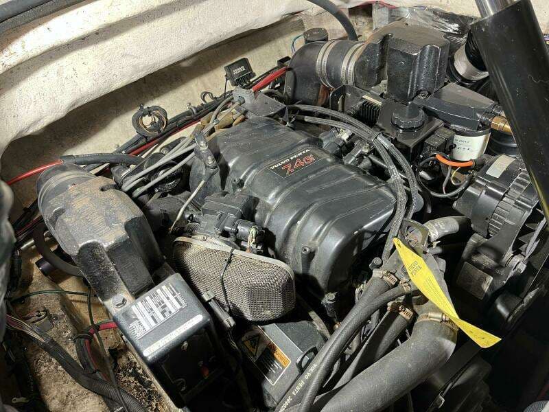 2001 Wellcraft 270 Coastal