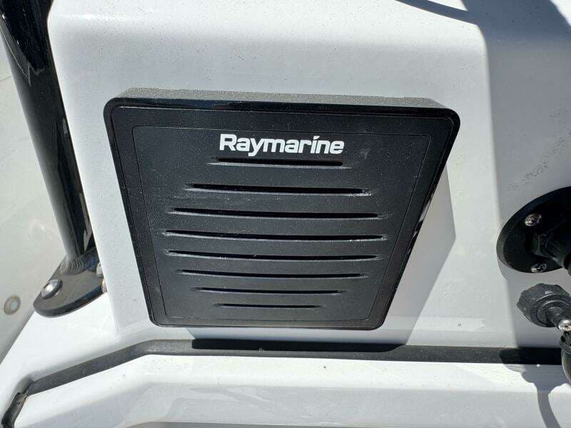 2020 Blackfin 212 CC