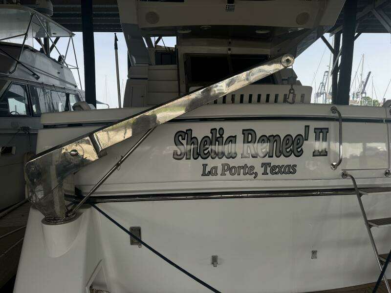 1993 Johnson 56 High Tech Motor Yacht