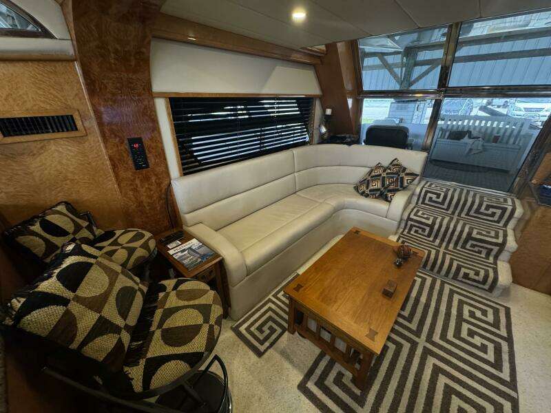 1993 Johnson 56 High Tech Motor Yacht