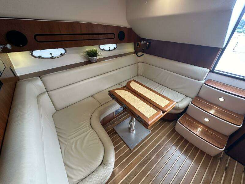 2001 Tiara Yachts 3800 Open