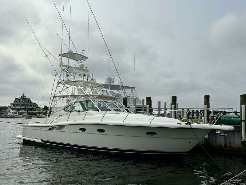 2001 Tiara Yachts 3800 Open