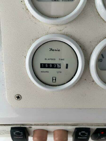 1993 Mainship 40 Sedan Bridge