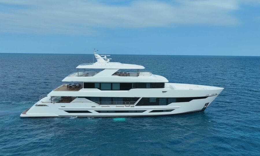 2026 Hargrave E Series Superyachts Division