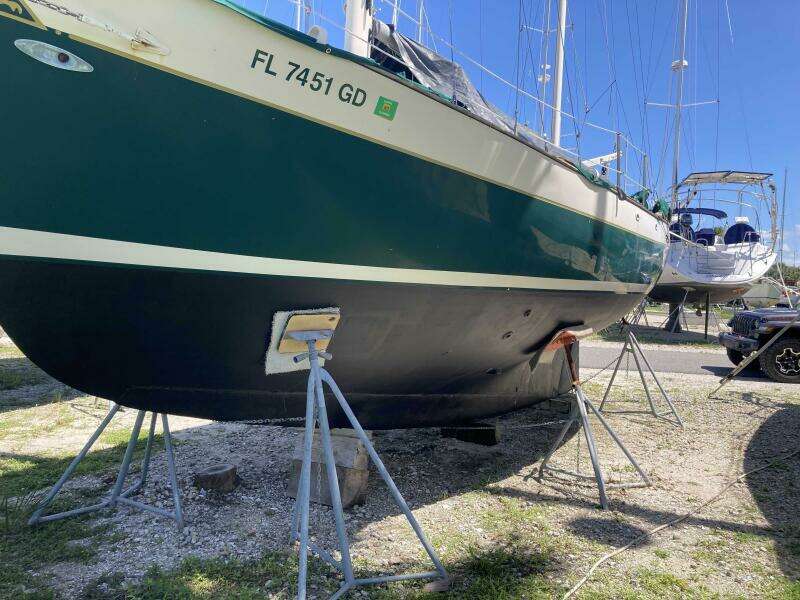 1974 Cheoy Lee Clipper