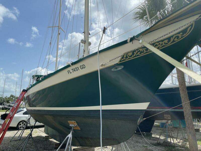 1974 Cheoy Lee Clipper