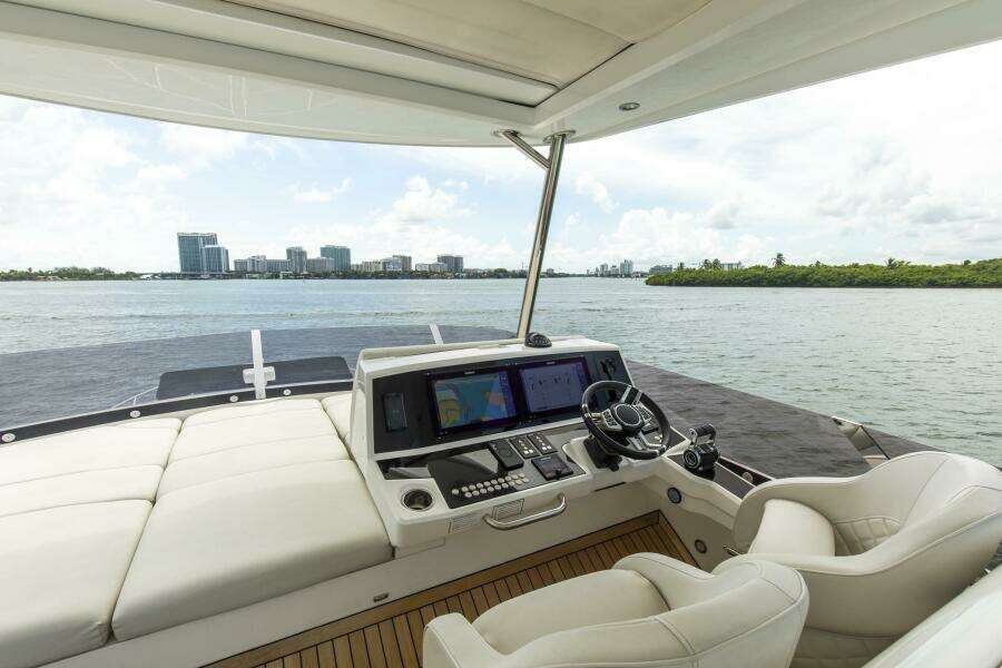 2021 Sunseeker Manhattan