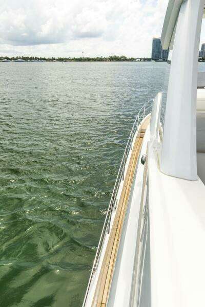 2021 Sunseeker Manhattan