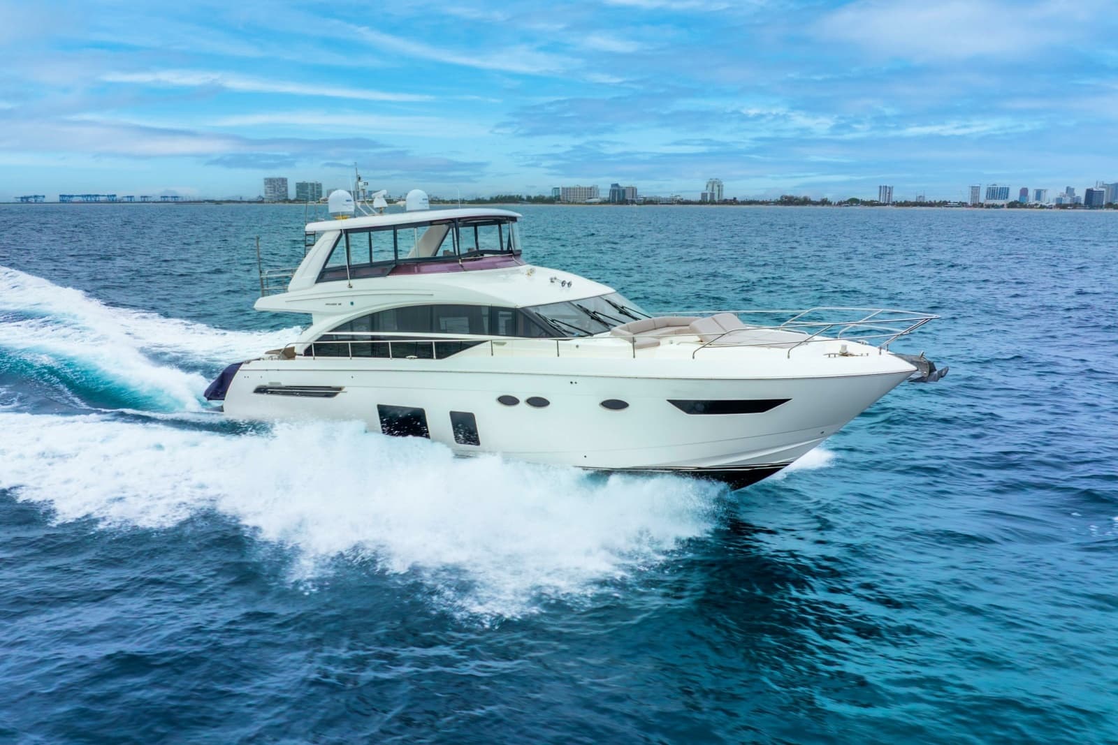 2018 Princess Yachts 