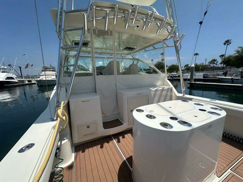 2007 Albemarle 360 Express - SQUID INC.