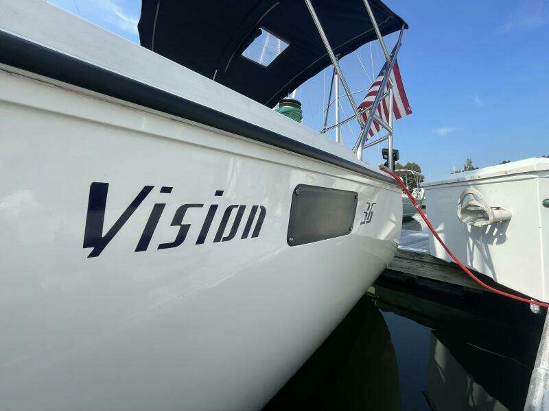 1991 Hunter 36 Vision