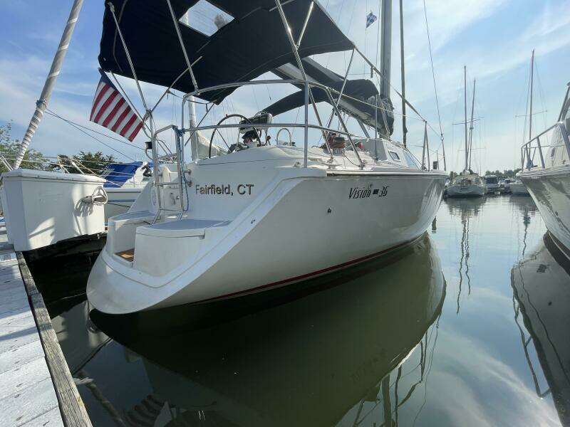 1991 Hunter 36 Vision