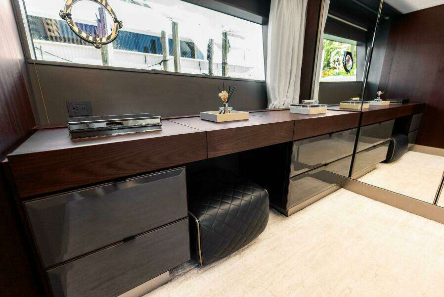 2018 Ferretti Yachts Motoryacht