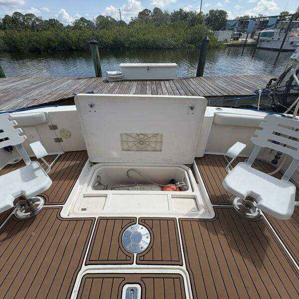 2001 Silverton 42 Convertible