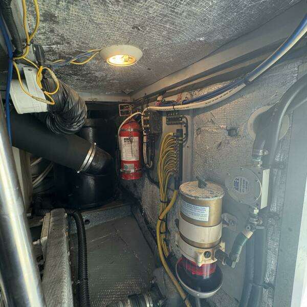 2001 Silverton 42 Convertible