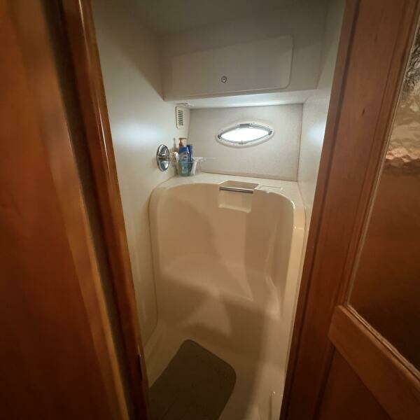 2001 Silverton 42 Convertible