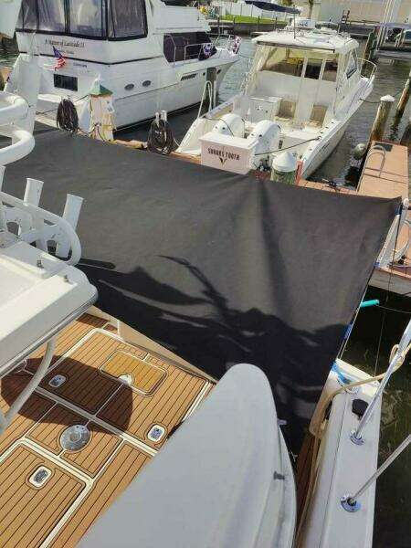 2001 Silverton 42 Convertible