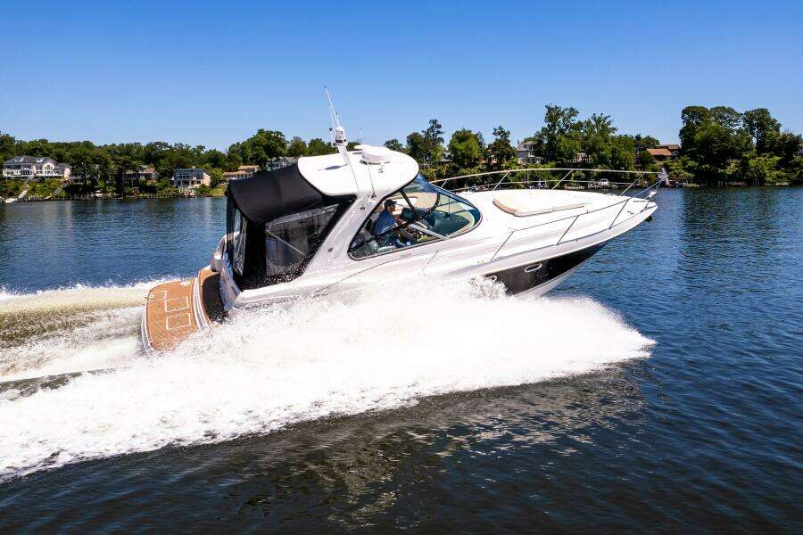 2008 Four Winns V378