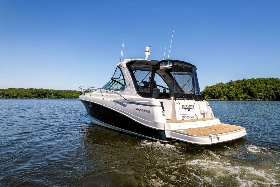 2008 Four Winns V378