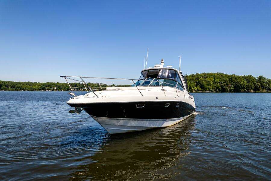 2008 Four Winns V378