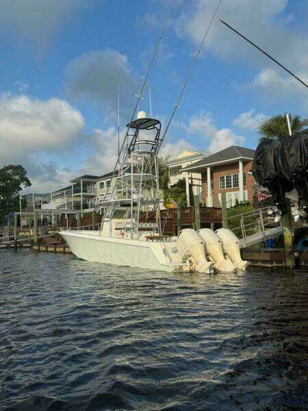 2012 Contender 39 ST