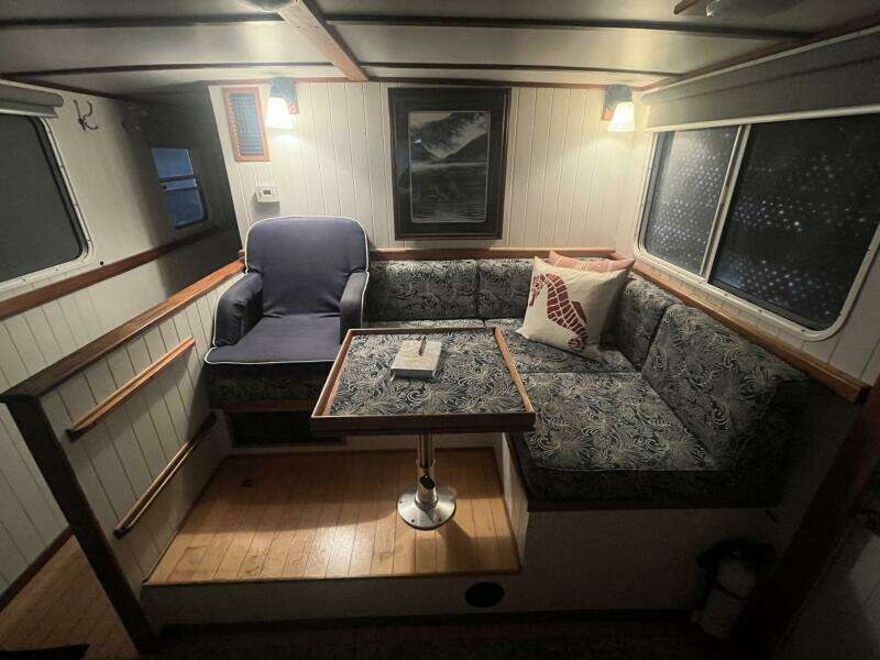 2001 Great Harbour GH47