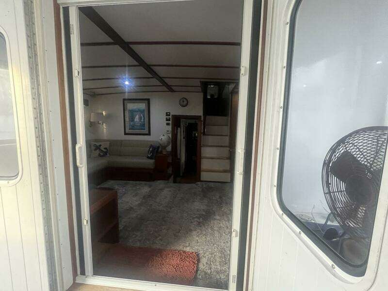 2001 Great Harbour GH47