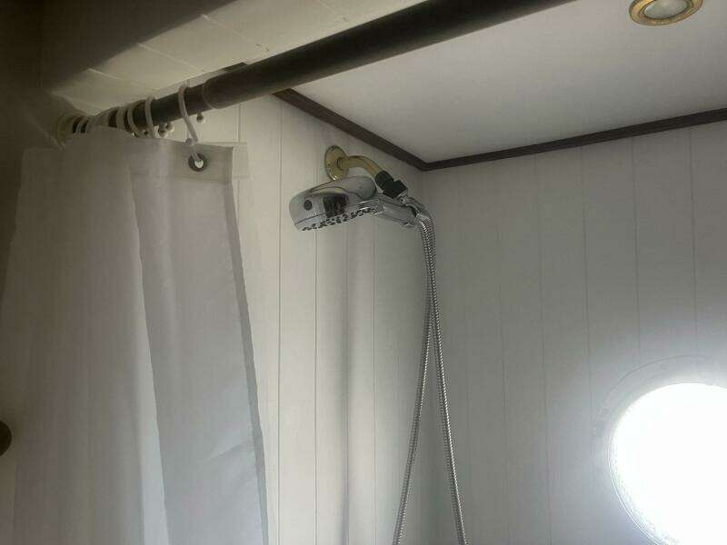 2001 Great Harbour GH47