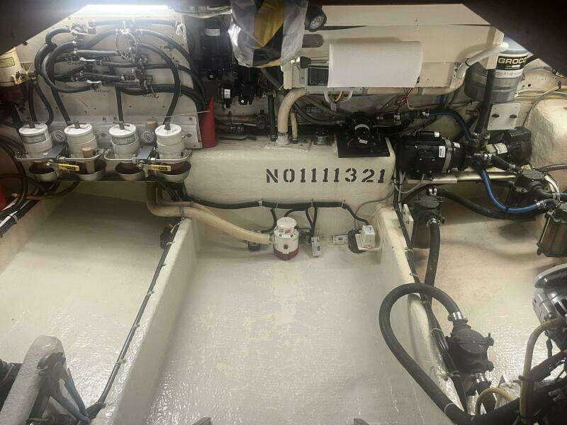 2001 Great Harbour GH47