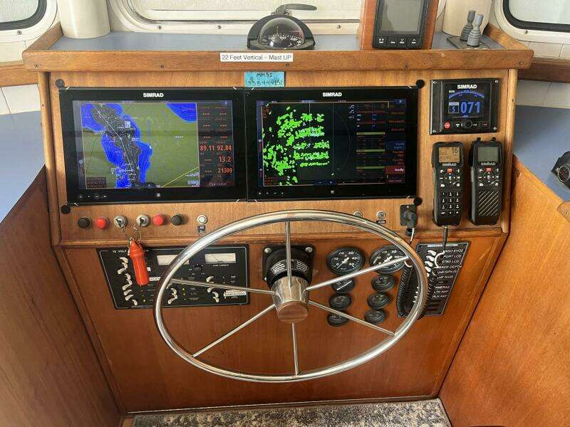 2001 Great Harbour GH47