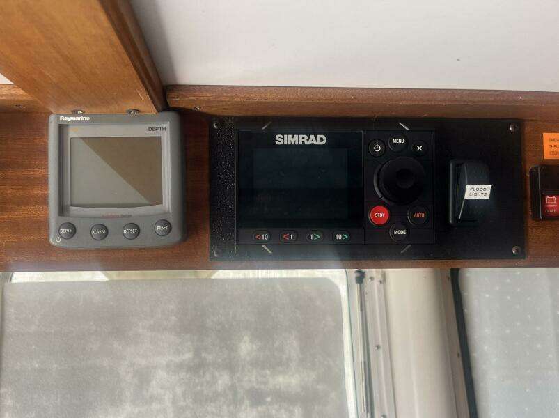 2001 Great Harbour GH47