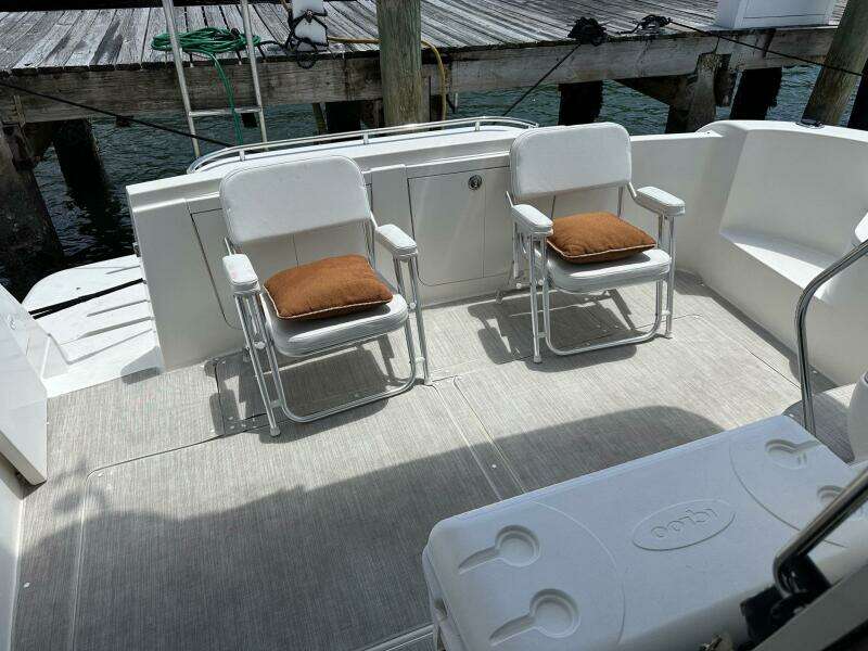 2007 Meridian 411 Sedan Bridge