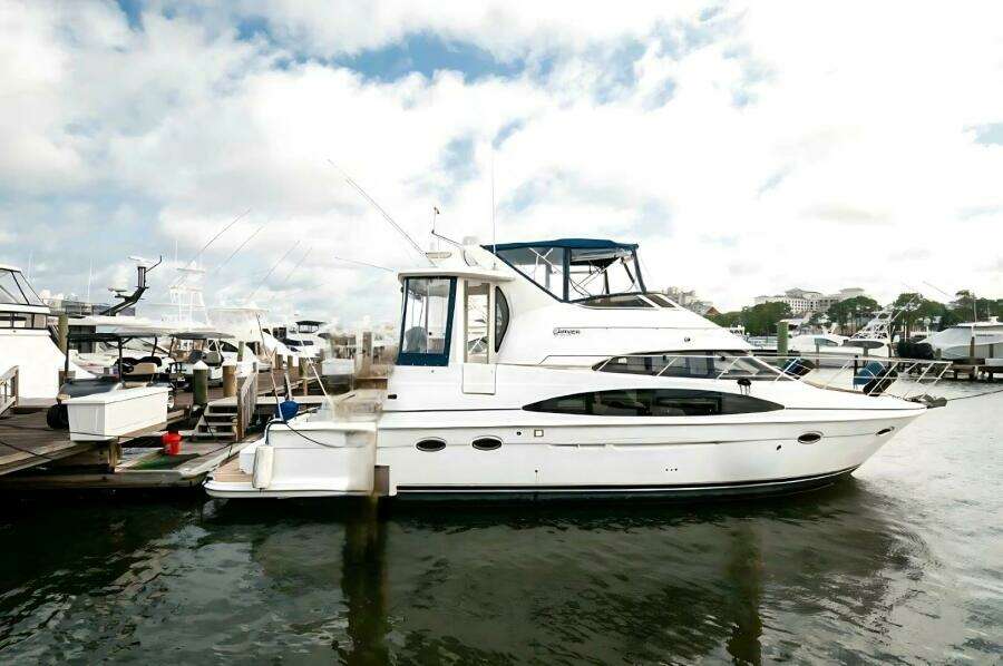 2002 Carver 444 CPMY- Graham's Enterprise 