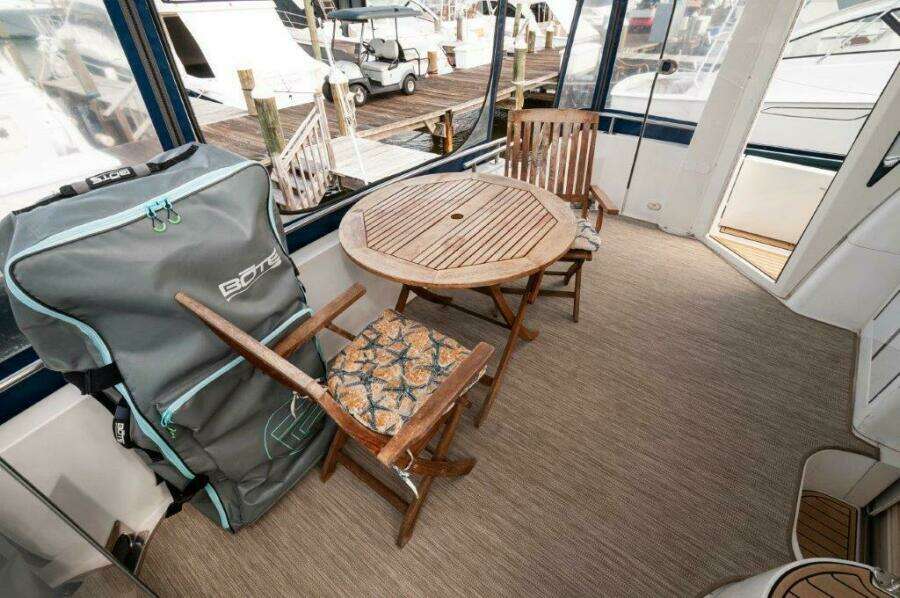 2002 Carver 444 CPMY- Graham's Enterprise 