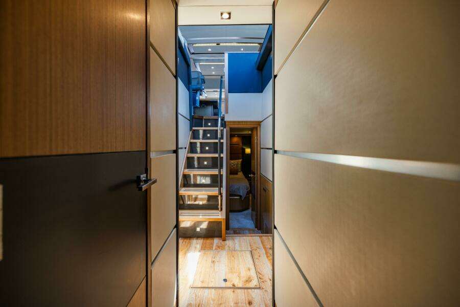 2016 Sea Ray L650 Fly