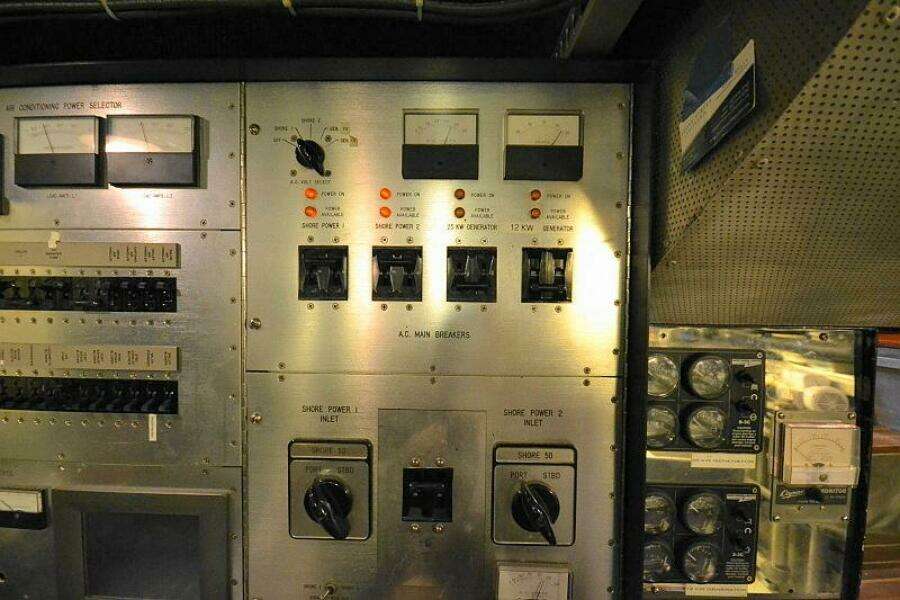 1985 Palmer Johnson Donation Boat Make OFFER