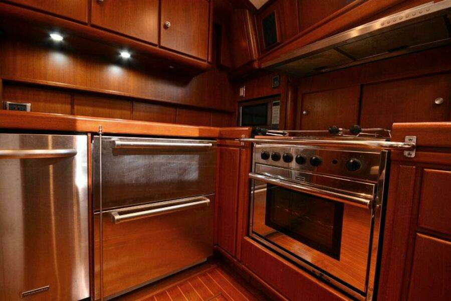 1985 Palmer Johnson Donation Boat Make OFFER