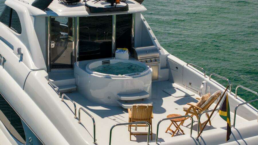 Tryst 94'/ 28.65m Lazzara