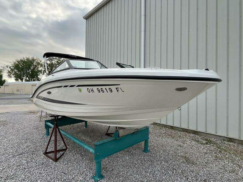 2015 Sea Ray 19 SPX