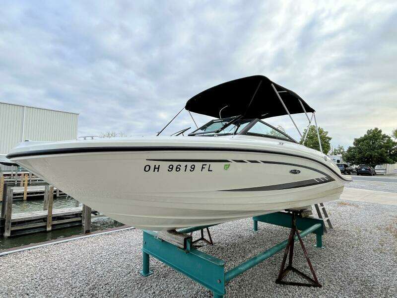 2015 Sea Ray 19 SPX