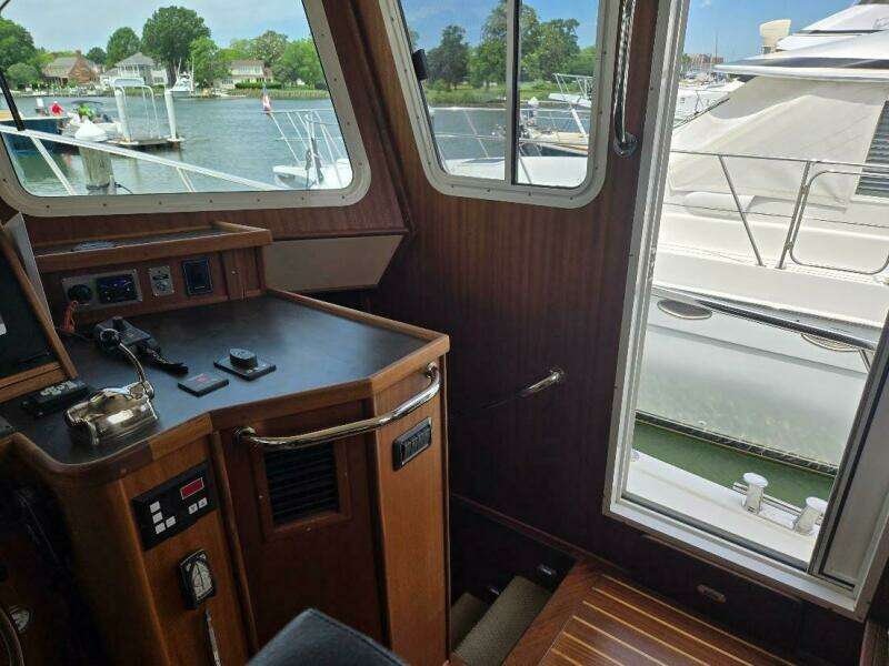 2010 American Tug 49 Limited