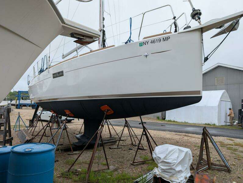 2021 Jeanneau Sun Odyssey 349