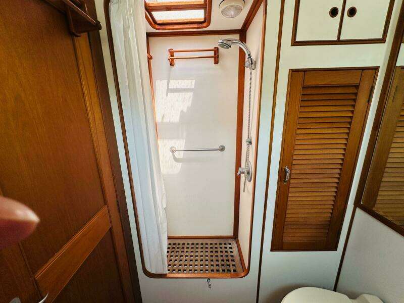 1998 Grand Banks 49 Classic